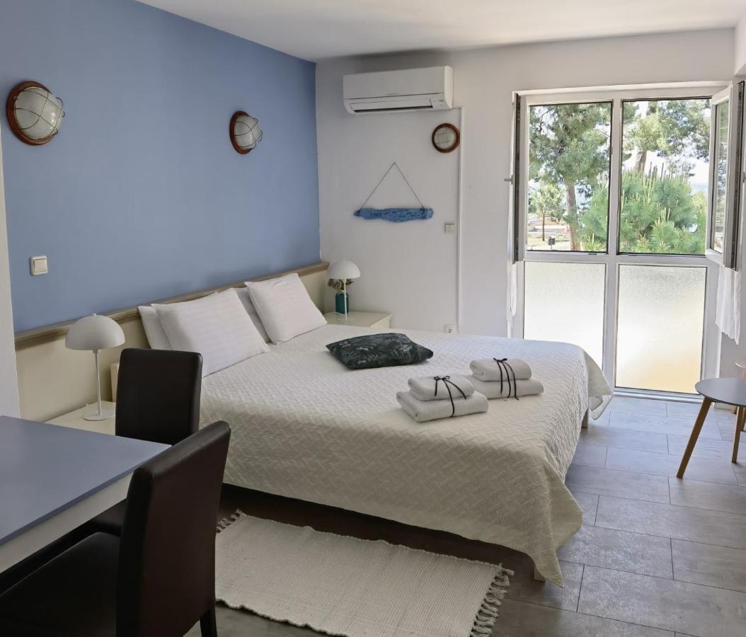Emily Deluxe Superior 5 Star Studio Apartment, Your Piece Of Heaven With Sea & Park View Novigrad  Exterior photo